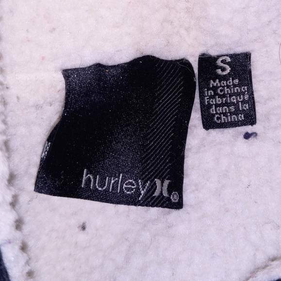 Hurley  Cute  Fleece Lined Zip Up Hoodie With Purple And Green Design On Back - Picture 5 of 7